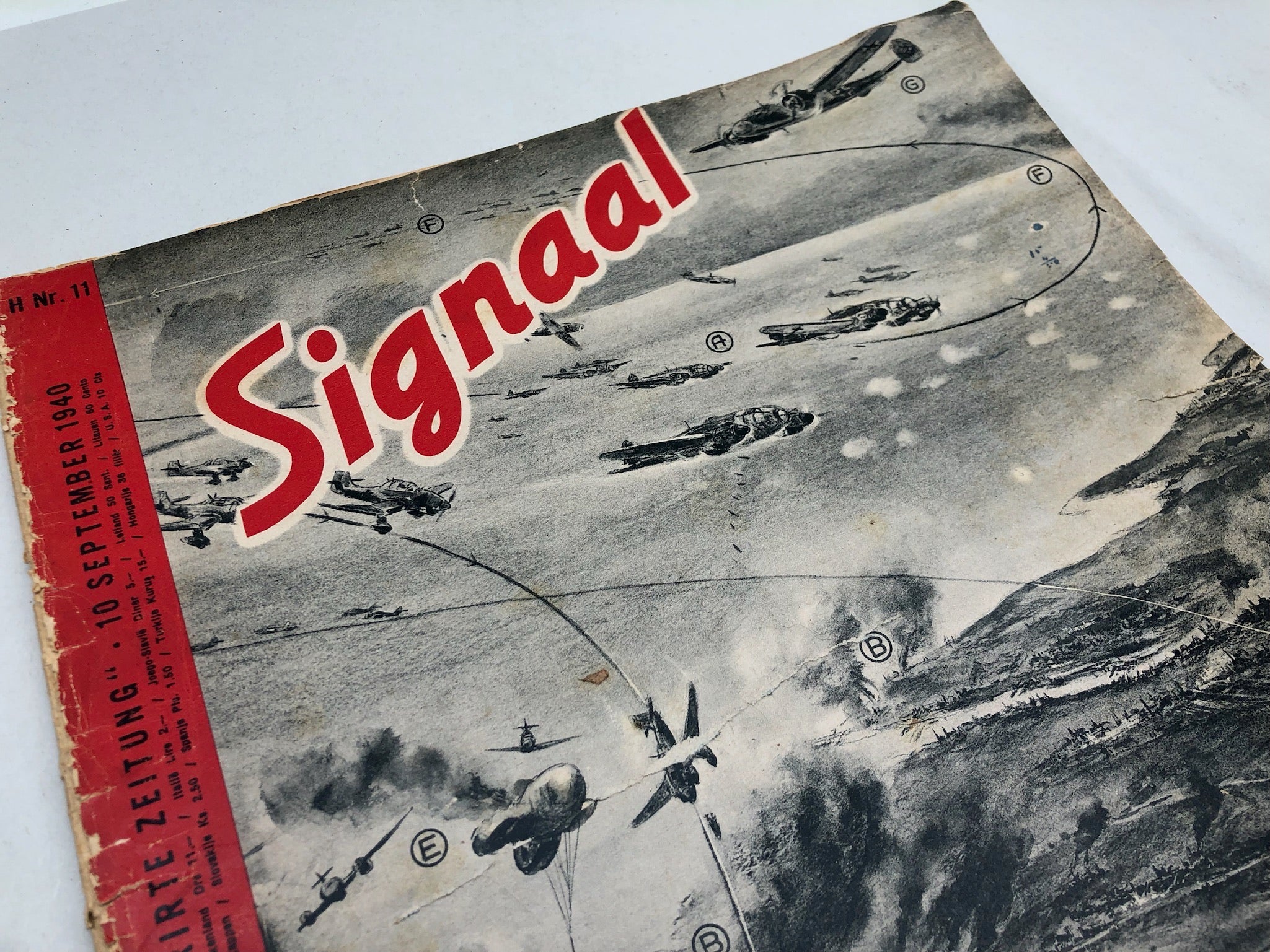 Original Dutch Language WW2 Propaganda Signaal Magazine - No.11 1940 - The Militaria Shop