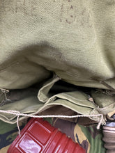 Lade das Bild in den Galerie-Viewer, Original WW2 British Army 1940 Dated Matching Gas Mask Respirator Set
