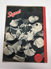 Load image into Gallery viewer, Original French Language WW2 Propaganda Signal Magazine - No.6 1943
