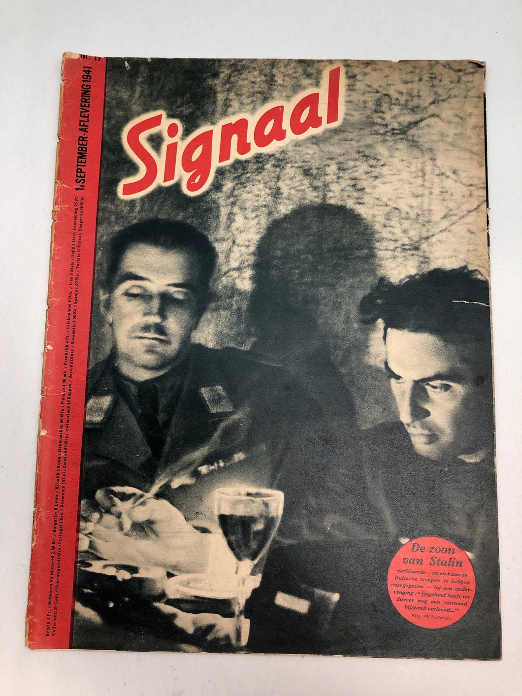 Original Dutch Language WW2 Propaganda Signaal Magazine - No.17? 1941