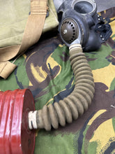 Lade das Bild in den Galerie-Viewer, Original WW2 British Army 1940 Dated Matching Gas Mask Respirator Set
