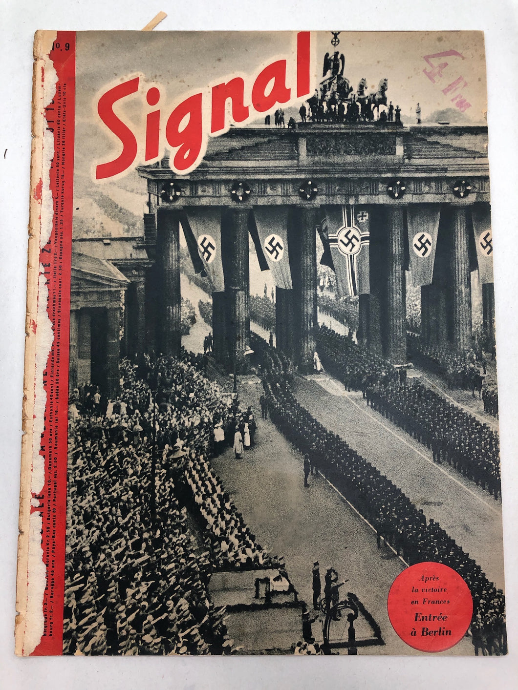 Original French Language WW2 Propaganda Signal Magazine - No.9 1943?