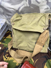 Lade das Bild in den Galerie-Viewer, Original WW2 British Army 1940 Dated Matching Gas Mask Respirator Set
