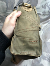 Load image into Gallery viewer, Original WW2 British Army Soldiers GSR Gas Mask Set in Bag
