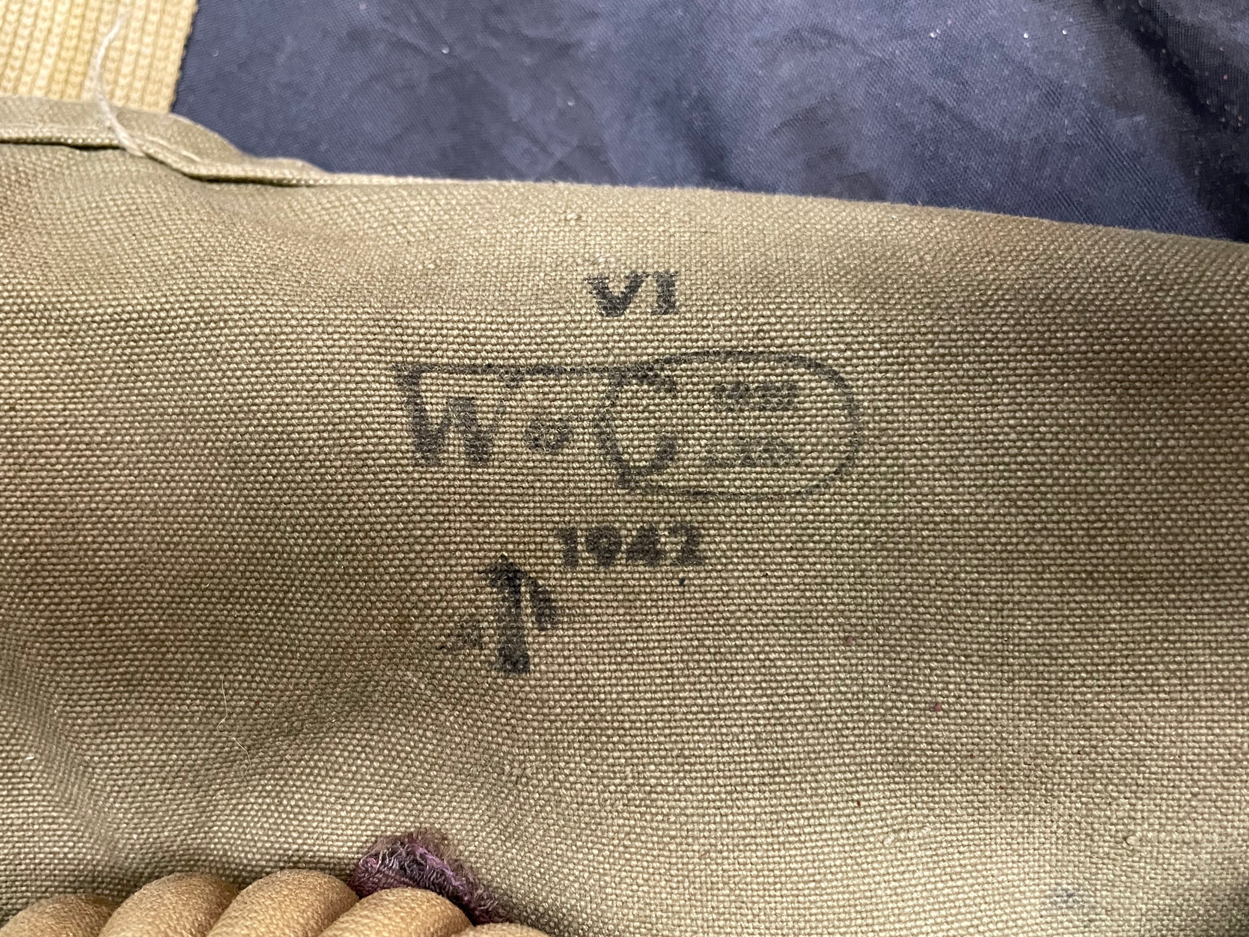 Original WW2 British Army Long-Hose Gas Mask with Bag - The Militaria Shop