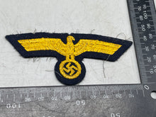 Charger l'image dans la galerie, Original WW2 German Kriegsmarine Breast Eagle in Great Condition.
