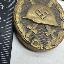 Load image into Gallery viewer, Original WW2 German Army Wound Badge
