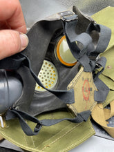 Load image into Gallery viewer, Original WW2 British Army Assault Gas Mask Set - The Militaria Shop
