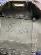 Load image into Gallery viewer, Original WW2 British Army Assault Gas Mask Set - The Militaria Shop
