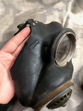 Load image into Gallery viewer, Original WW2 British Army Soldiers GSR Gas Mask
