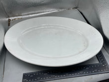 Charger l'image dans la galerie, Original WW2 German Luftwaffe Porcelain Serving Platter - Dated 1940 - The Militaria Shop

