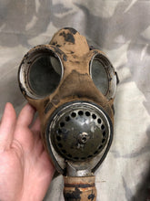 Load image into Gallery viewer, Original WW2 British Army Soldiers GSR Gas Mask
