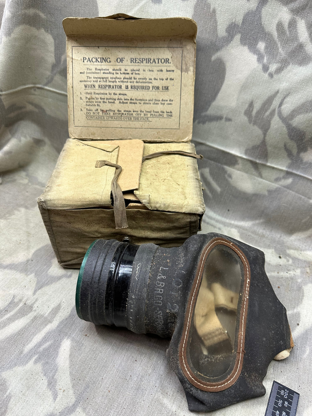 Original British Civilian Home Front Gas Mask - Large - In Box with Cover