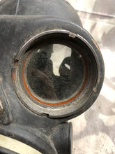 Load image into Gallery viewer, Original WW2 British Civil Defence ARP Home Front Gas Mask Set
