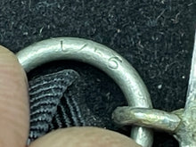 Charger l&#39;image dans la galerie, Original WW2 German Army Iron Cross 2nd Class - L/56
