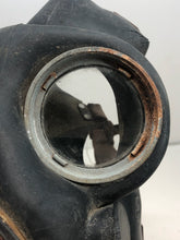 Lade das Bild in den Galerie-Viewer, Original WW2 British Army Soldiers Gas Mask &amp; Filter Set
