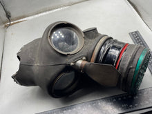 Load image into Gallery viewer, WW2 British Home Front Warden's Gas Mask - The Militaria Shop
