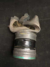 Charger l&#39;image dans la galerie, Original WW2 British Home Front Civilian Gas Mask
