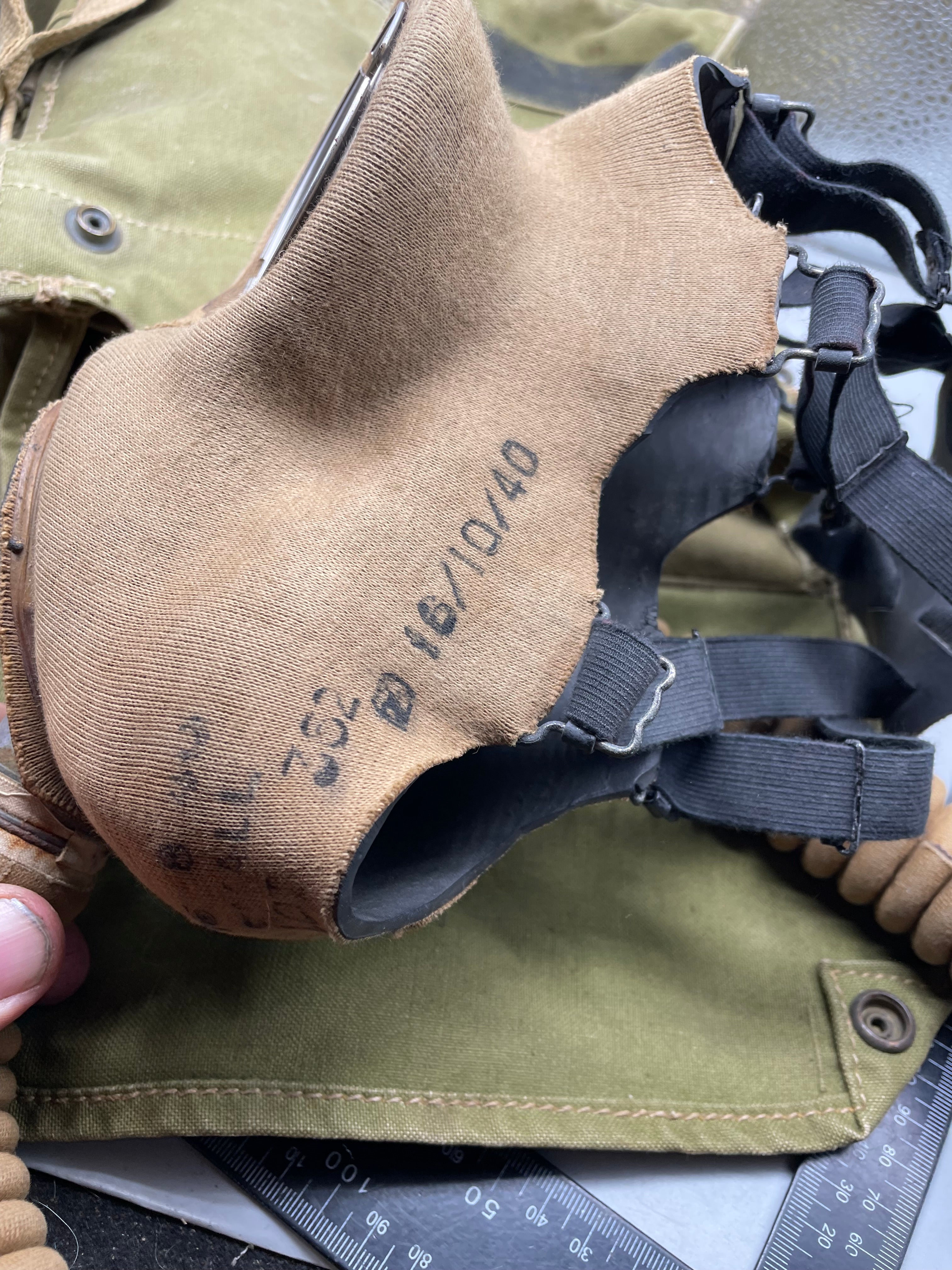 Original WW2 British Army Long-Hose Gas Mask with Bag - The Militaria Shop
