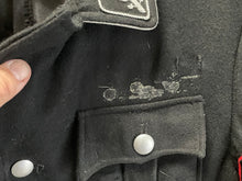 Charger l&#39;image dans la galerie, A Complete WW2 German SS Officer&#39;s Jacket, Shirt, Tie &amp; Armband
