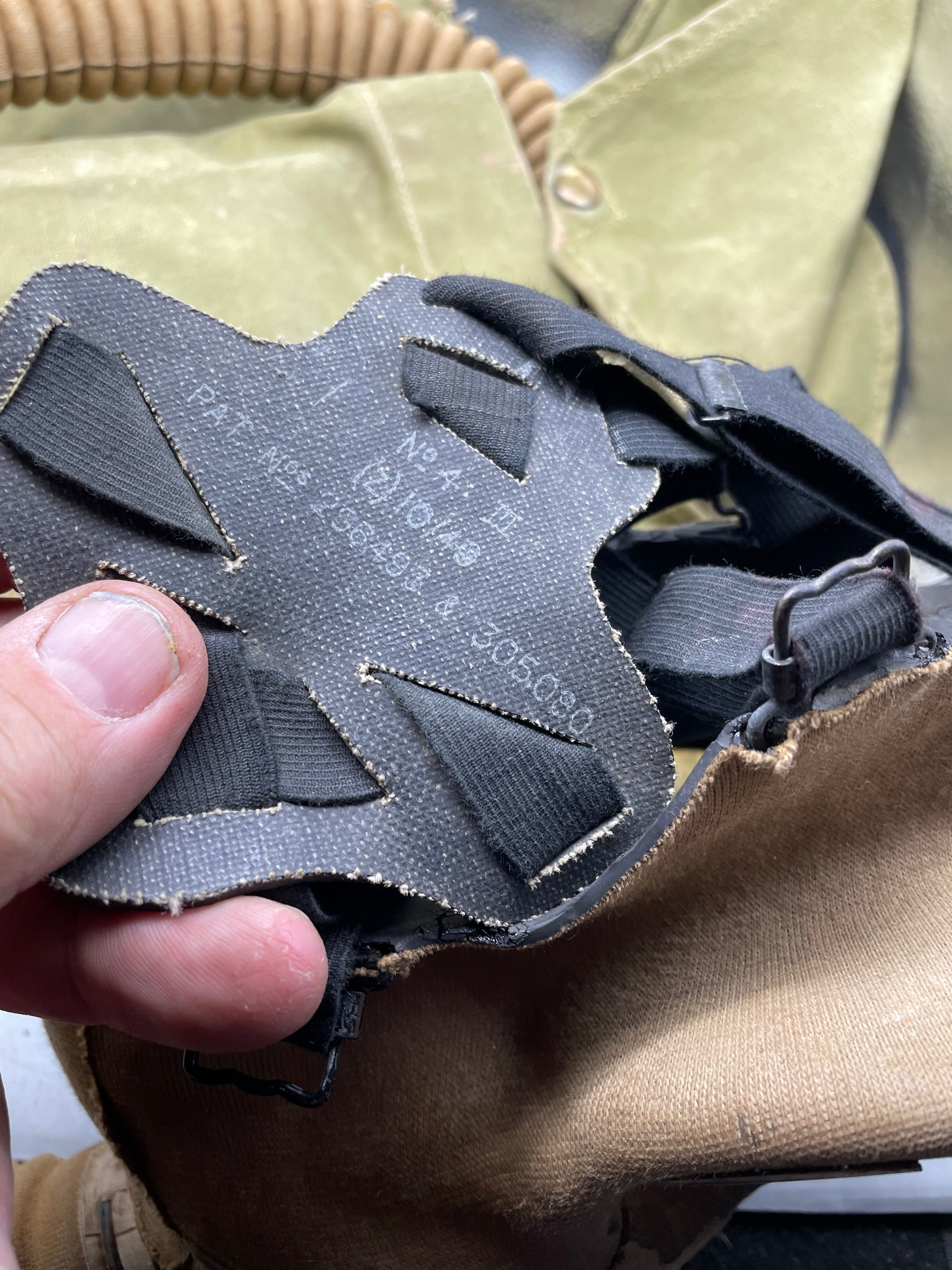 Original WW2 British Army Long-Hose Gas Mask with Bag - The Militaria Shop
