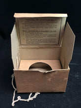 Charger l&#39;image dans la galerie, Original WW2 British Home Front Civilian Gas Mask &amp; Box Set
