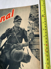 Load image into Gallery viewer, Original WW2 German Signal Magazine in French - November 1942
