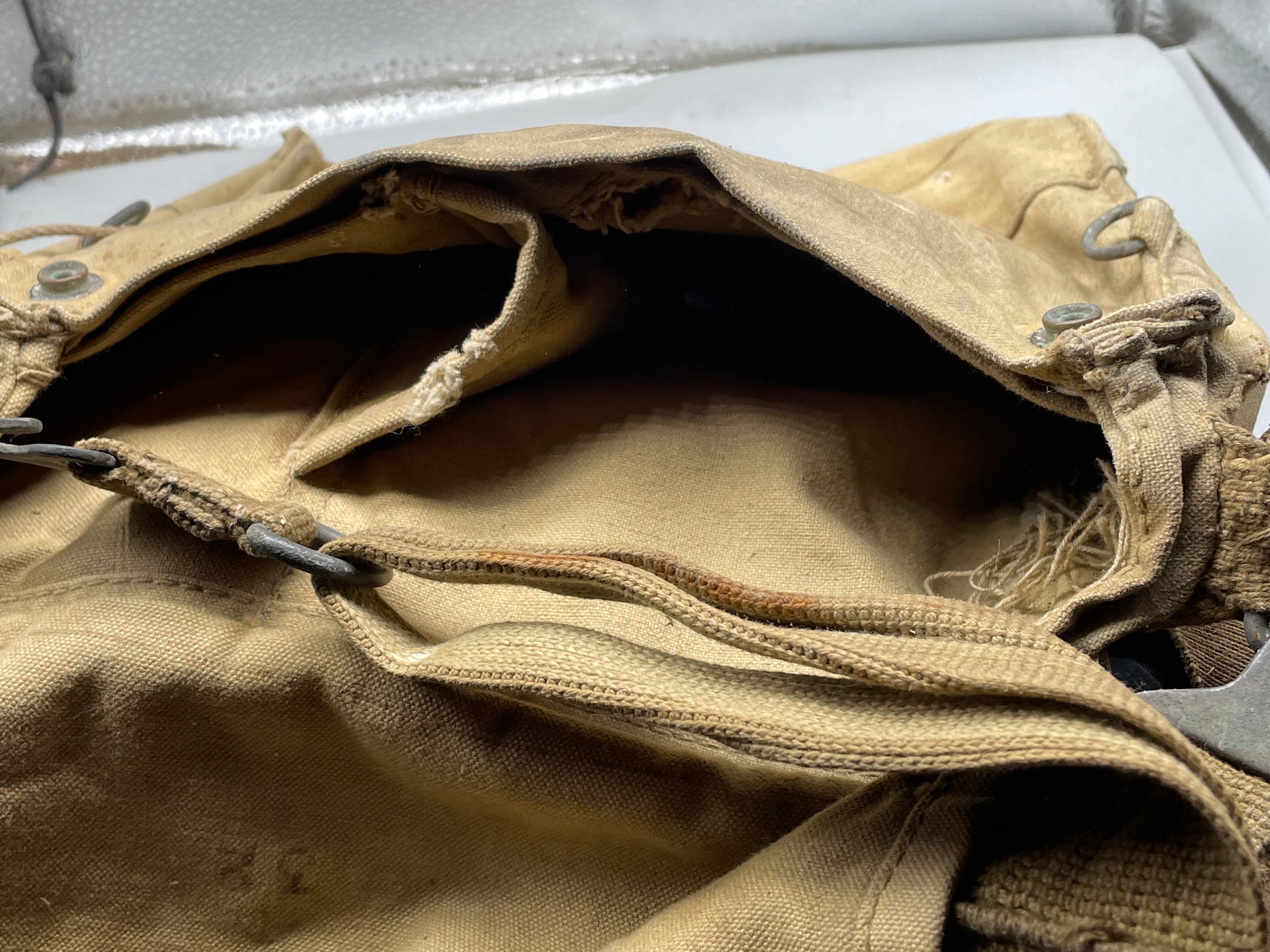 Original WW2 British Army Long-Hose Gas Mask with Bag - The Militaria Shop