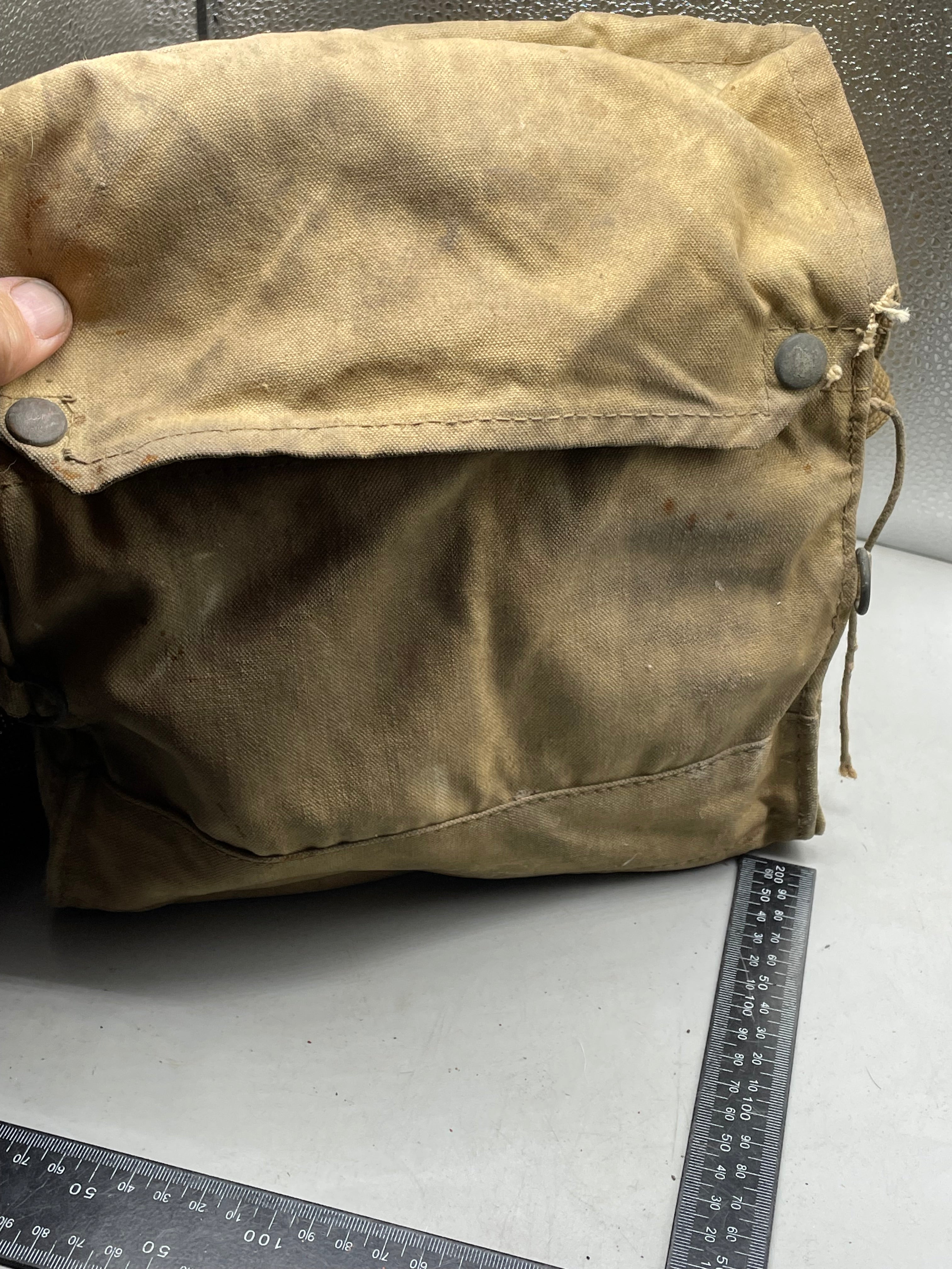 Original WW2 British Army Long-Hose Gas Mask with Bag - The Militaria Shop