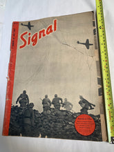 Load image into Gallery viewer, Original WW2 German Signal Magazine in French - August 1942
