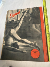 Load image into Gallery viewer, Original French Language WW2 German Signal Magazine - May 1942
