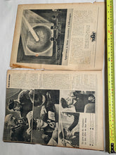 Load image into Gallery viewer, Original French Language WW2 German Signal Magazine - March 1942
