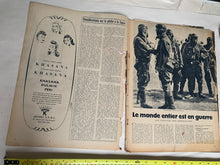 Load image into Gallery viewer, Original French Language WW2 German Signal Magazine - February 1942
