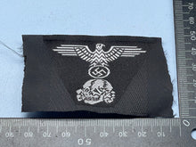 Charger l&#39;image dans la galerie, WW2 German SS M43 Cap Insignia
