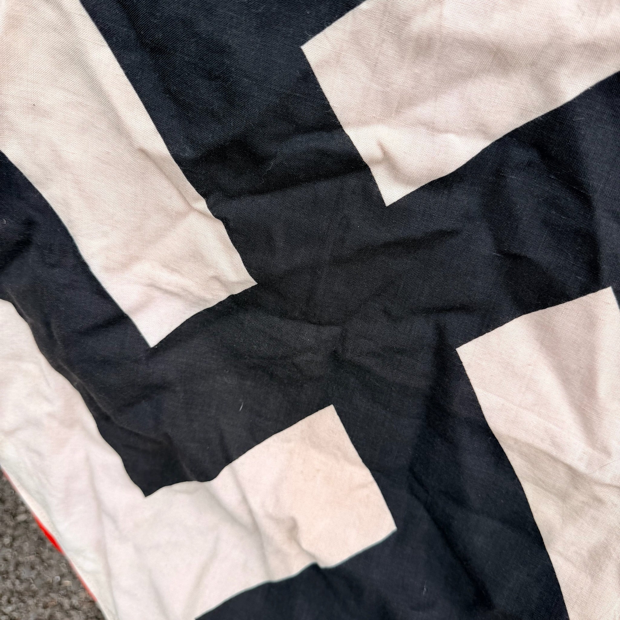 Original WW2 German Army Vehicle Identification Flag - Size 92cm x 76cm - The Militaria Shop