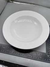 Charger l'image dans la galerie, Original WW2 DAF Large White Porcelain Bowl
