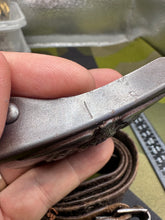 Charger l&#39;image dans la galerie, Original WW2 German Elite SS Late War Overhoff Steel Buckle &amp; Belt Set
