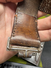 Charger l&#39;image dans la galerie, Original WW2 German Elite SS Late War Overhoff Steel Buckle &amp; Belt Set
