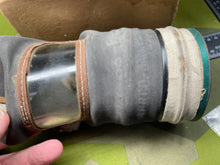 Charger l&#39;image dans la galerie, Original WW2 Civilian British Home Front Gas Mask in Cardboard Box
