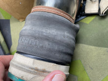 Charger l&#39;image dans la galerie, Original WW2 Civilian British Home Front Gas Mask in Cardboard Box
