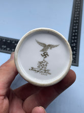 Lade das Bild in den Galerie-Viewer, WW2 German Luftwaffe Milk Bottle
