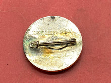 Charger l&#39;image dans la galerie, WW2 German Political British / German Friendship Badge. Reproduction.
