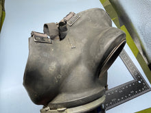 Load image into Gallery viewer, WW2 British Home Front / Civil Defence Wardens Gas Mask
