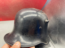 Lade das Bild in den Galerie-Viewer, Original German Early SS Transitional M16 Helmet with Liner Band - WW1/WW2
