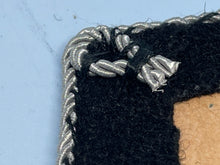 Load image into Gallery viewer, Pair of WW2 German SS Collar Badges

