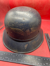 Lade das Bild in den Galerie-Viewer, Original WW2 German Home Front Gladiator Luftschutz Fireman&#39;s Helmet
