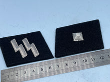 Load image into Gallery viewer, Pair of WW2 German SS Collar Badges
