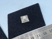 Load image into Gallery viewer, Pair of WW2 German SS Collar Badges
