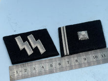 Charger l'image dans la galerie, Pair of WW2 German SS Collar Badges
