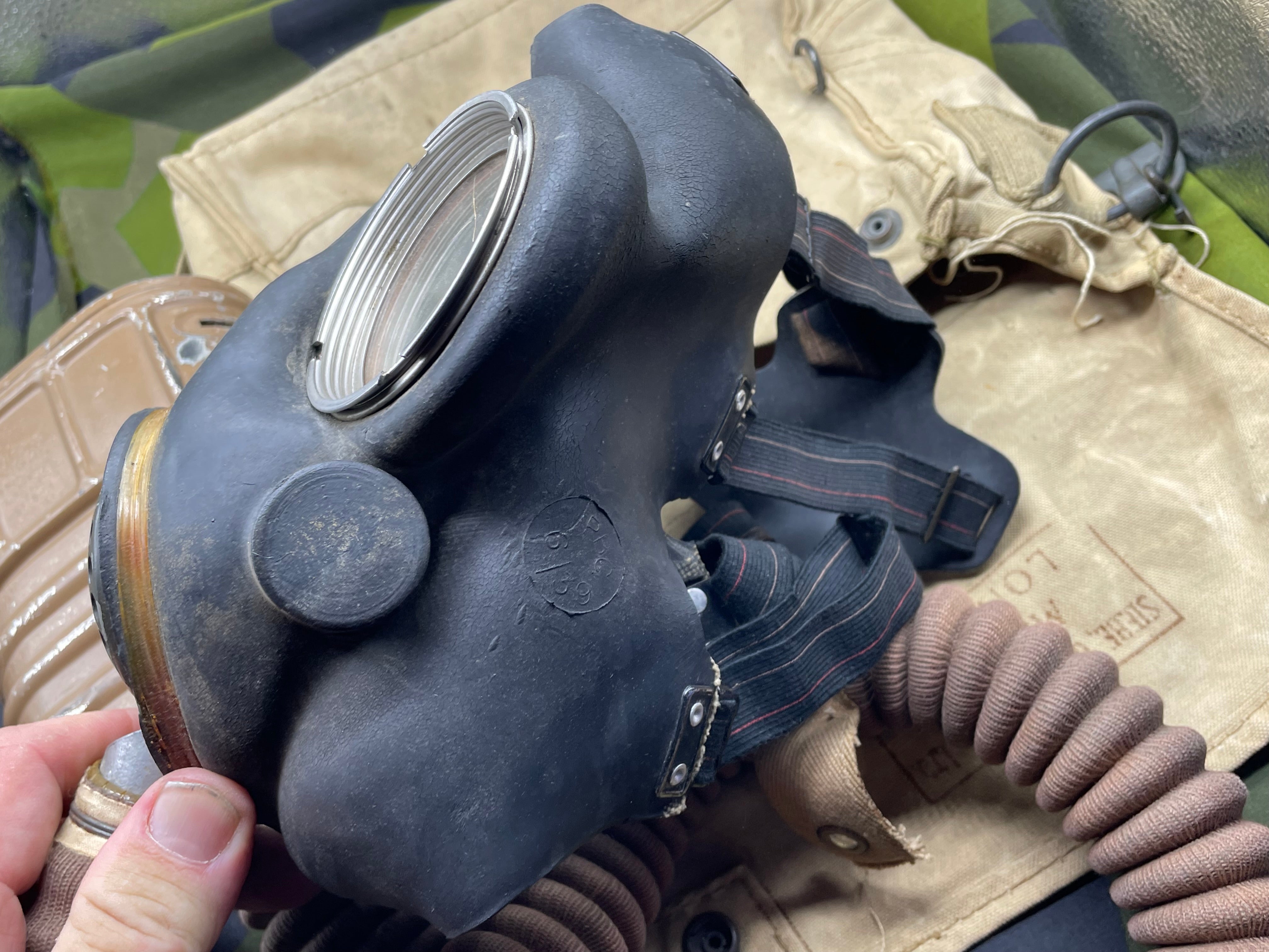 Original WW2 British Army Long-Hose Gas Mask with Bag & Dog Tag - The Militaria Shop